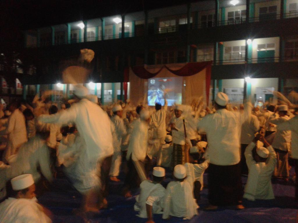 Gollll!! #BoSan(bobotoh santri) @BobotohID <a href="/PersibOfficial/">PERSIB BANDUNG</a> <a href="/simamaung/">SIMAMAUNG SPORT</a>