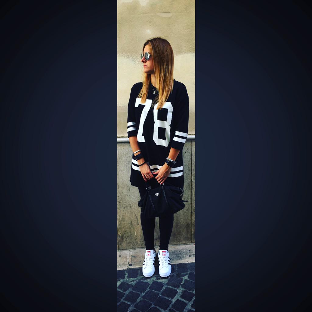 MariadeleDS's tweet image. #sundaymorninglive #waitingfor #ATPShanghai #ShangaiMasters #tennis