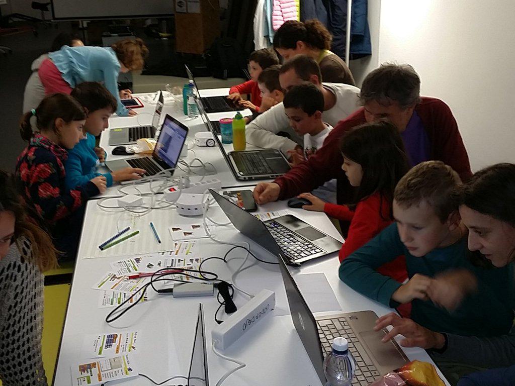 CoderDojoZH's tweet image. We are learning a lot of programming today! #codeweek2015