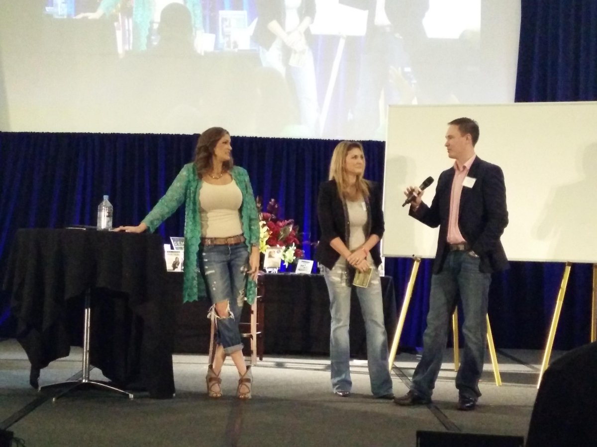 chick4justice's tweet image. Waldon &amp;amp; Danielle Fenster paid off $130,000 of debt in 32 months &amp;amp; make 7 figures in their business.  #myFirstSteps