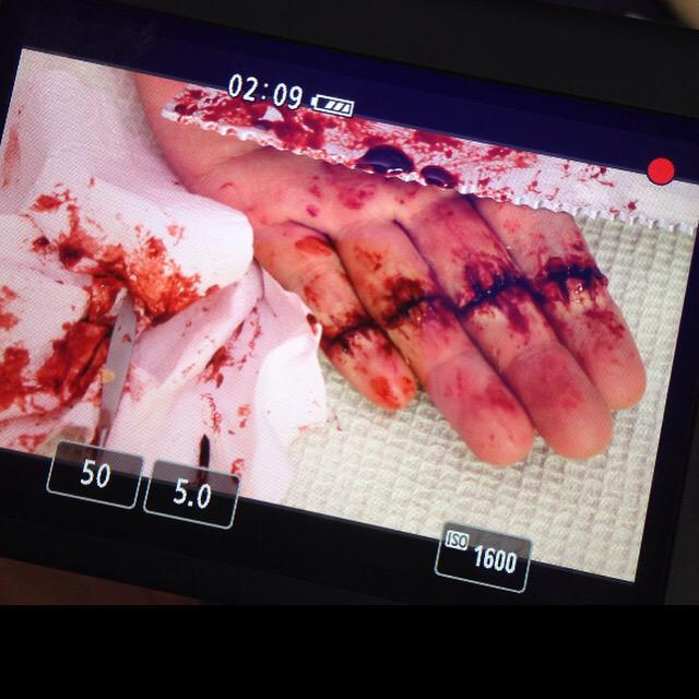 EmmyMakeUpPro tweet media