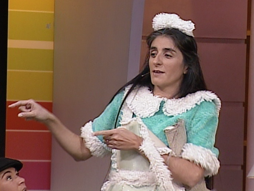 MontseYJoe's tweet photo. ¿Sabes cuáles son las reglas de etiqueta en la mesa? ¡@SoyBarbaraT nos explica en el #ThrowBackMOJOE! http://t.co/O823EPxjdL