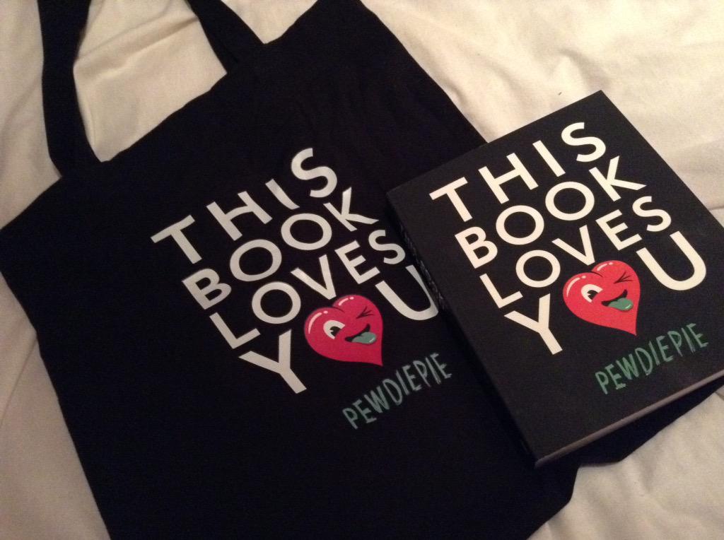 FeeFee_TMB's tweet photo. Today has been incredible, Im so so happy I got to meet @pewdiepie 👊🏼💕 #ThisBookLovesYou http://t.co/qfKoM3zzJJ