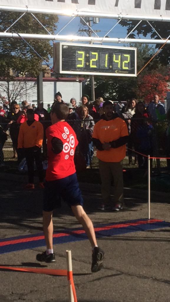 TGT_Tyler's tweet photo. My boy @Signing_Kevin finishing strong. http://t.co/PJ4B2DdGmZ