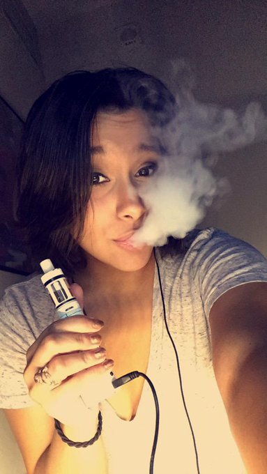 Cannot stop #vaping http://t.co/5f06MY4k5E<a href="/tag/vaping"class="tags">#vaping</a>