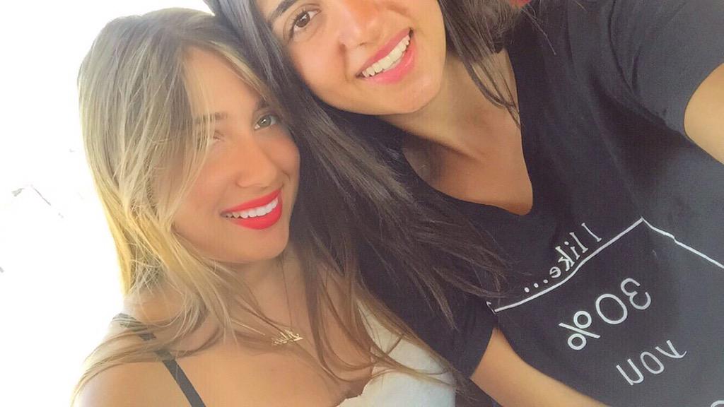 MayMeir's tweet photo. My Best 👭 http://t.co/zXevdF4fuw