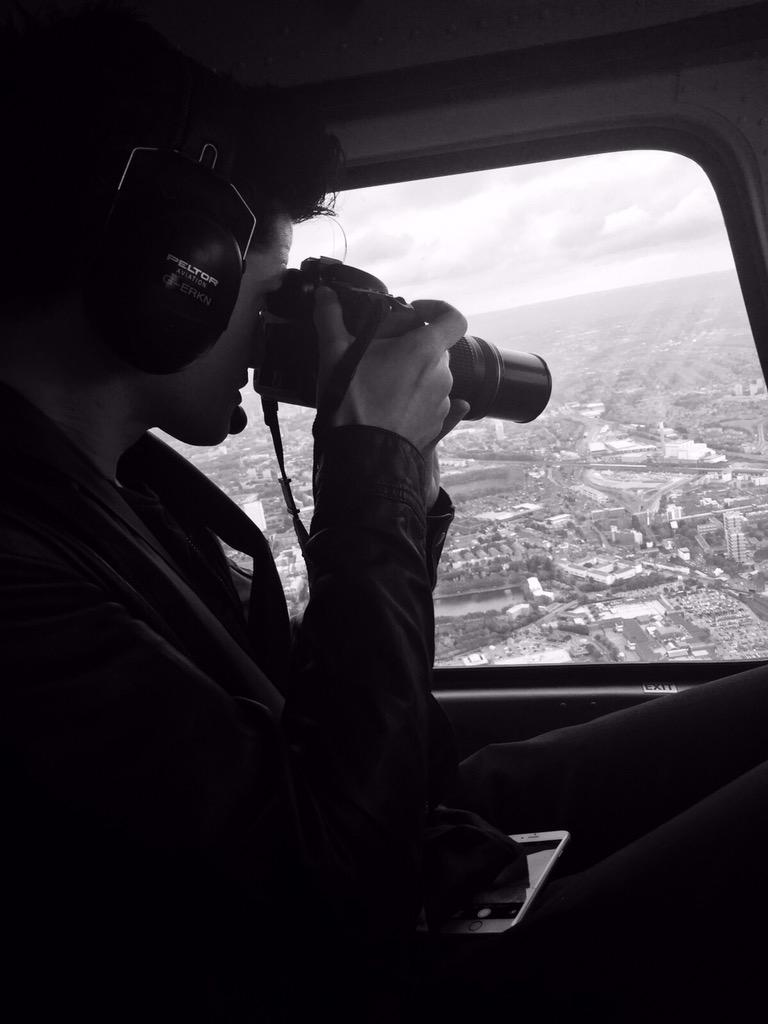 TheScript_Danny's tweet image. Taking shots from the sky , London is beautiful , I can see your house from here lol