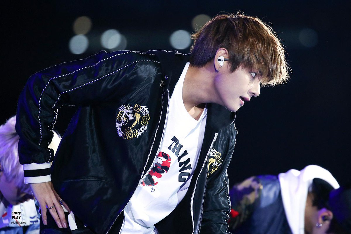 151009 oneK 5pics upload #V #뷔 #태형 <a href="/BTS_twt/">방탄소년단</a> >> v1230v.com