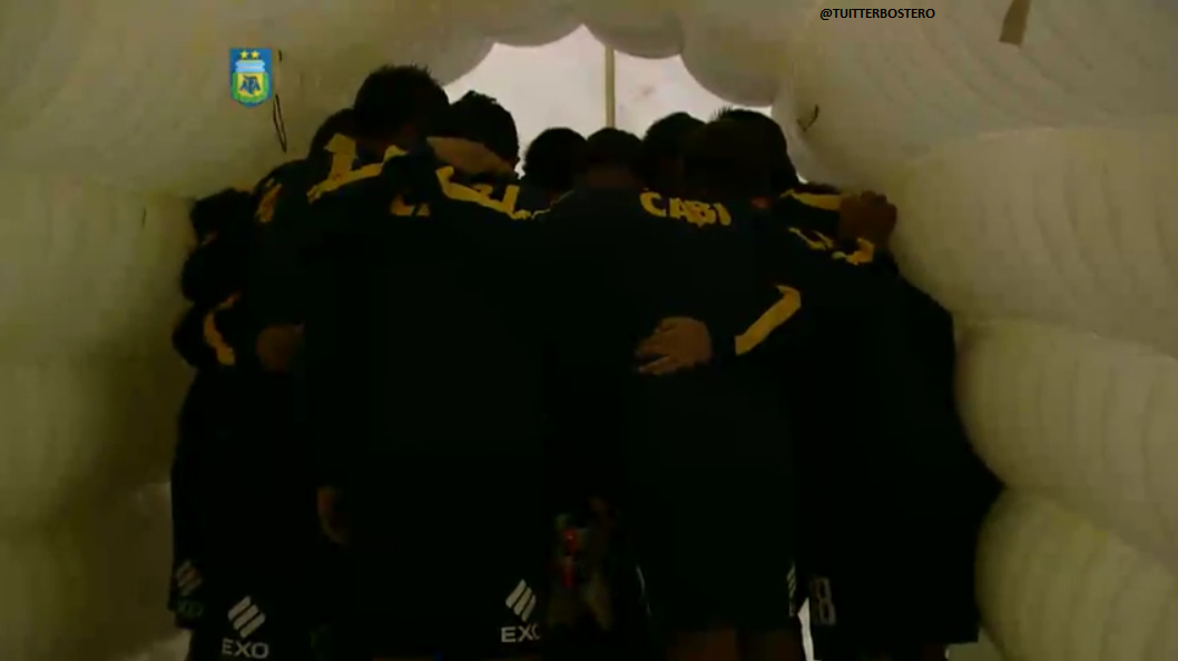 TuitterBostero's tweet photo. ¡VAMOS #BOCA CARAJO! http://t.co/vjXfKAeIQ6