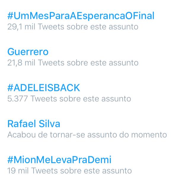 fvckingfruit's tweet image. "Adele" é trend mundial e #ADELEISBACK é trend no Brasil! YAYYYY! 👏🏼👊🏼💚