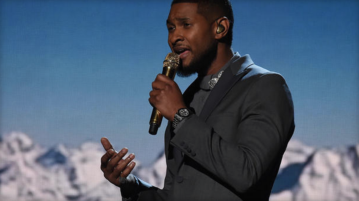 Obama Family wish Usher a \"Happy Birthday\" at the White House  