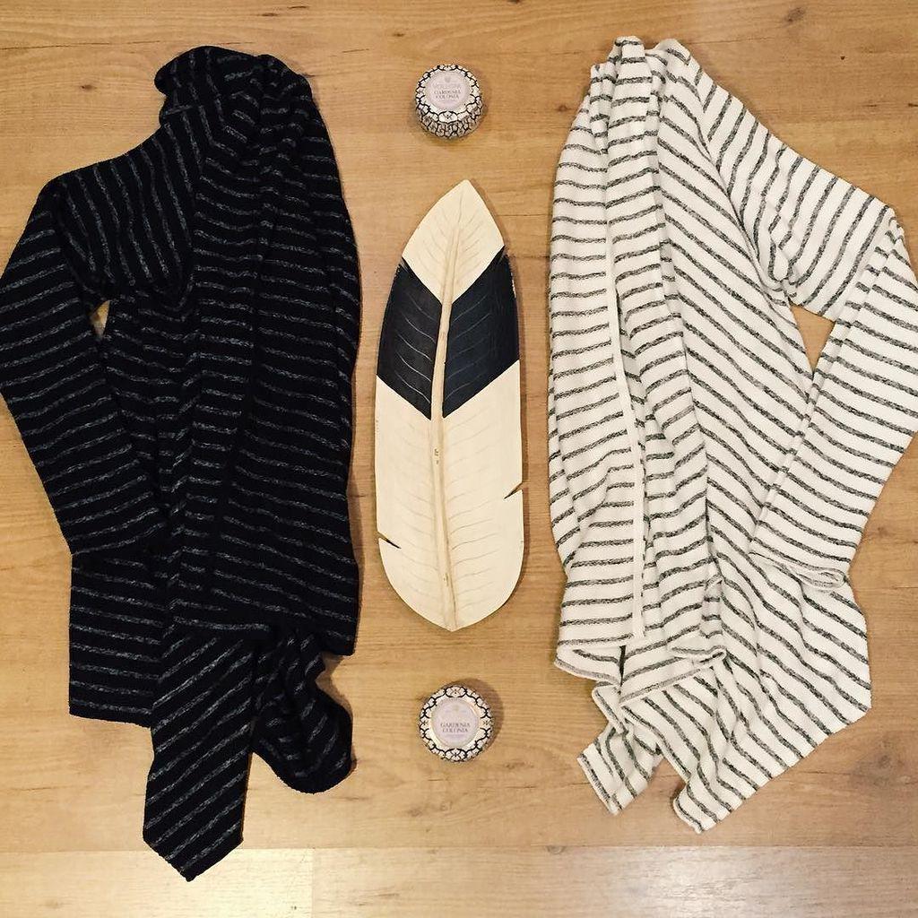 Studio1220's tweet photo. Never met a striped sweater we didn't loveee #studio1220 #stripedsweater #fallthreads http://t.co/EXLPc5FJ8Q http://t.co/xsiDjlpdAQ