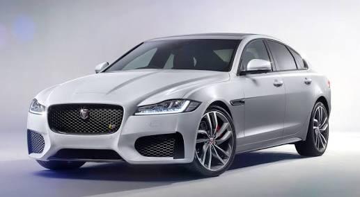 soyelrich's tweet photo. Para cerrar @maca_online y @veronicatouss prueban el #XE de @JaguarCarsMx @Road_tv 121 de Izzi y Sky Ya al Aire! http://t.co/ULjOGLDPAb