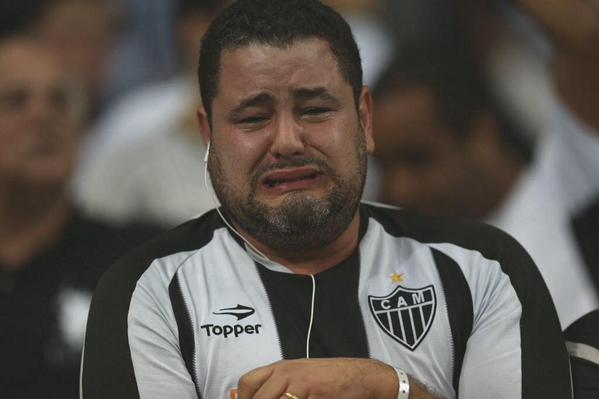 FielNaAlma's tweet photo. O Choro tá liberado. http://t.co/rehrnpwjb5