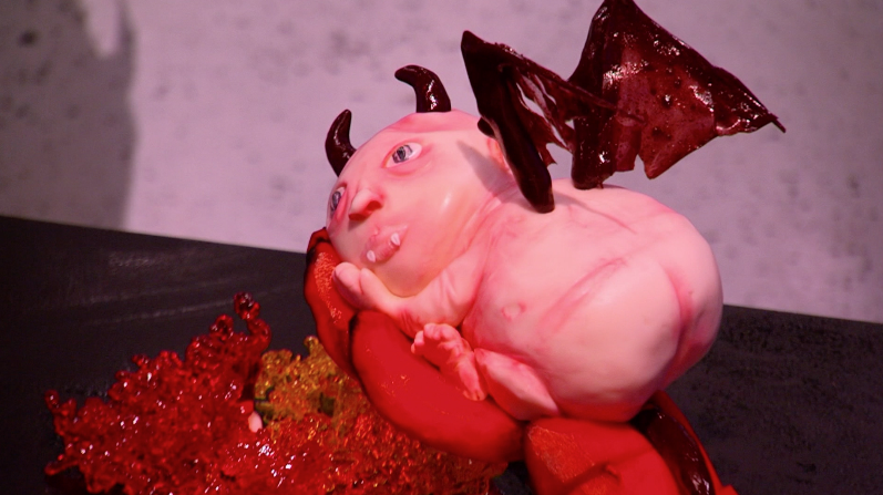 FoodNetwork's tweet photo. The Infant Spawn of Satan (made from rice cereal treats) #HalloweenWars http://t.co/QSSIKWYoFD