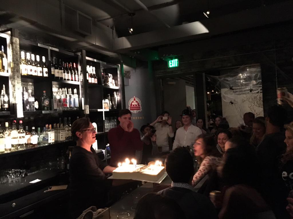 TheGreenZoneDC's tweet image. Happy birthday @etrbar!  #DC #shaw #oysters #cake #rye #drinks #motorhead #aceofspades @betterdrinking