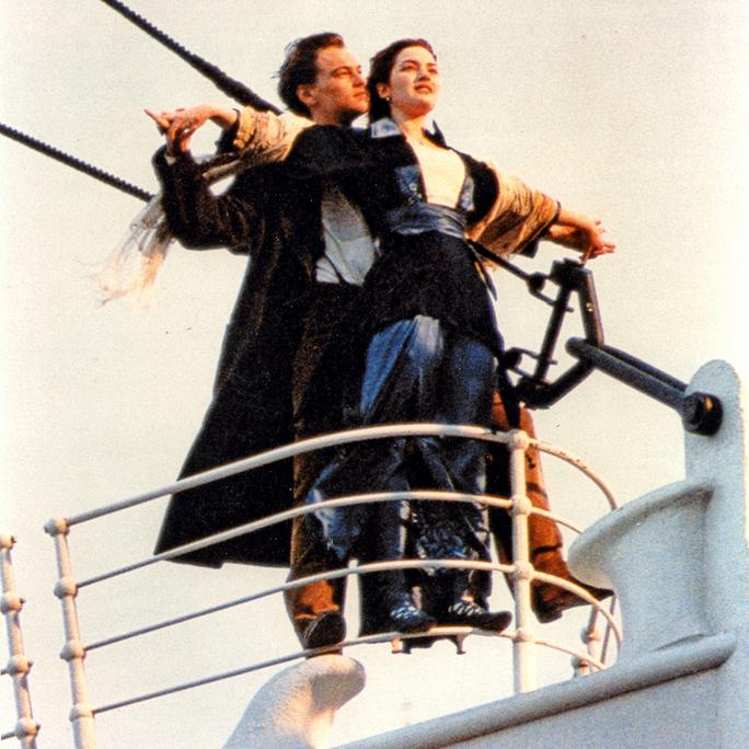 InStyle's tweet image. A cracker that survived the Titanic is set to go up for auction: trib.al/uHnyufV