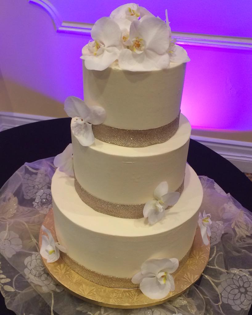 Tom cruise celebrity dads celebrity weddings celebrity style hot actors actors & actresses z cam cruise outfits mission impossible. Tom Cruise Favorite Cake - Tom Cruise White Chocolate Coconut Cake Recipe