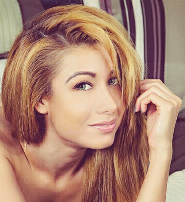 Watch Lilly Evans - Also know as Athena Amour's leaked NSFW photo on TwXstars