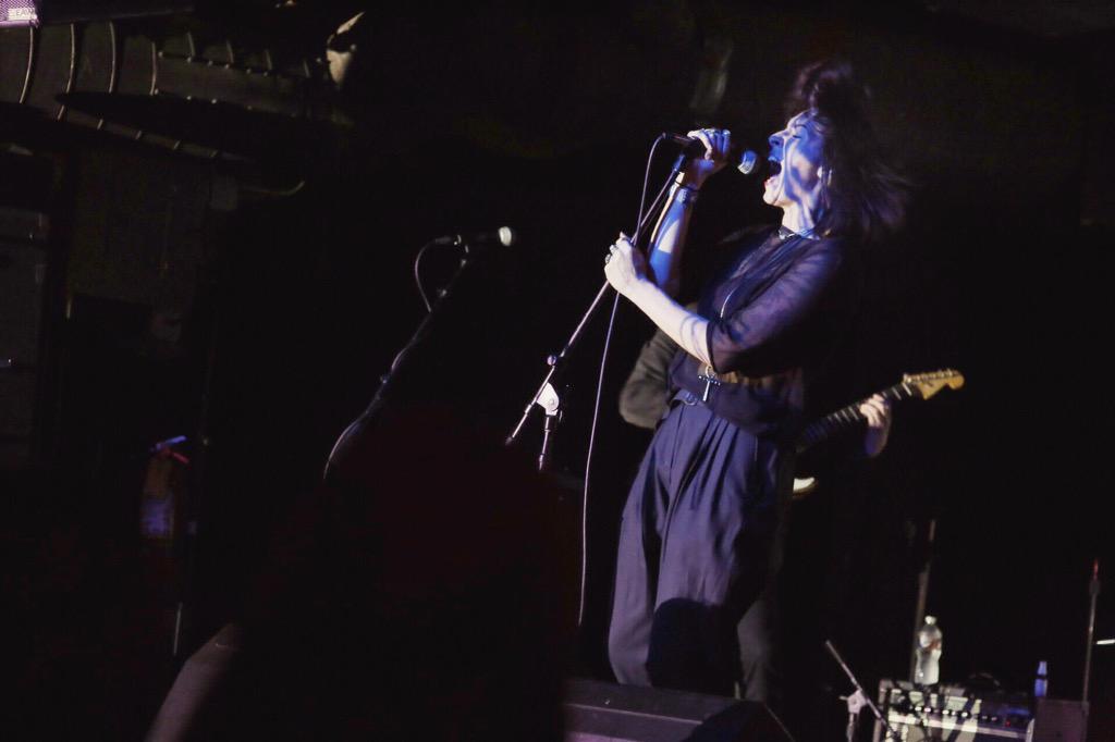 StereoEmbers is live at the Bottom of the Hill in SF being blown away by the @WAXIDOLS