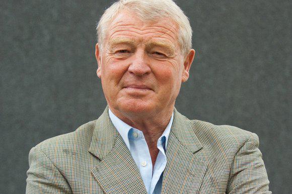 euromove's tweet photo. We're honoured that @paddyashdown is new President of @euromove for the fight to win #EURef:
http://t.co/SA4LWX5se3 http://t.co/soWgZMR1iB