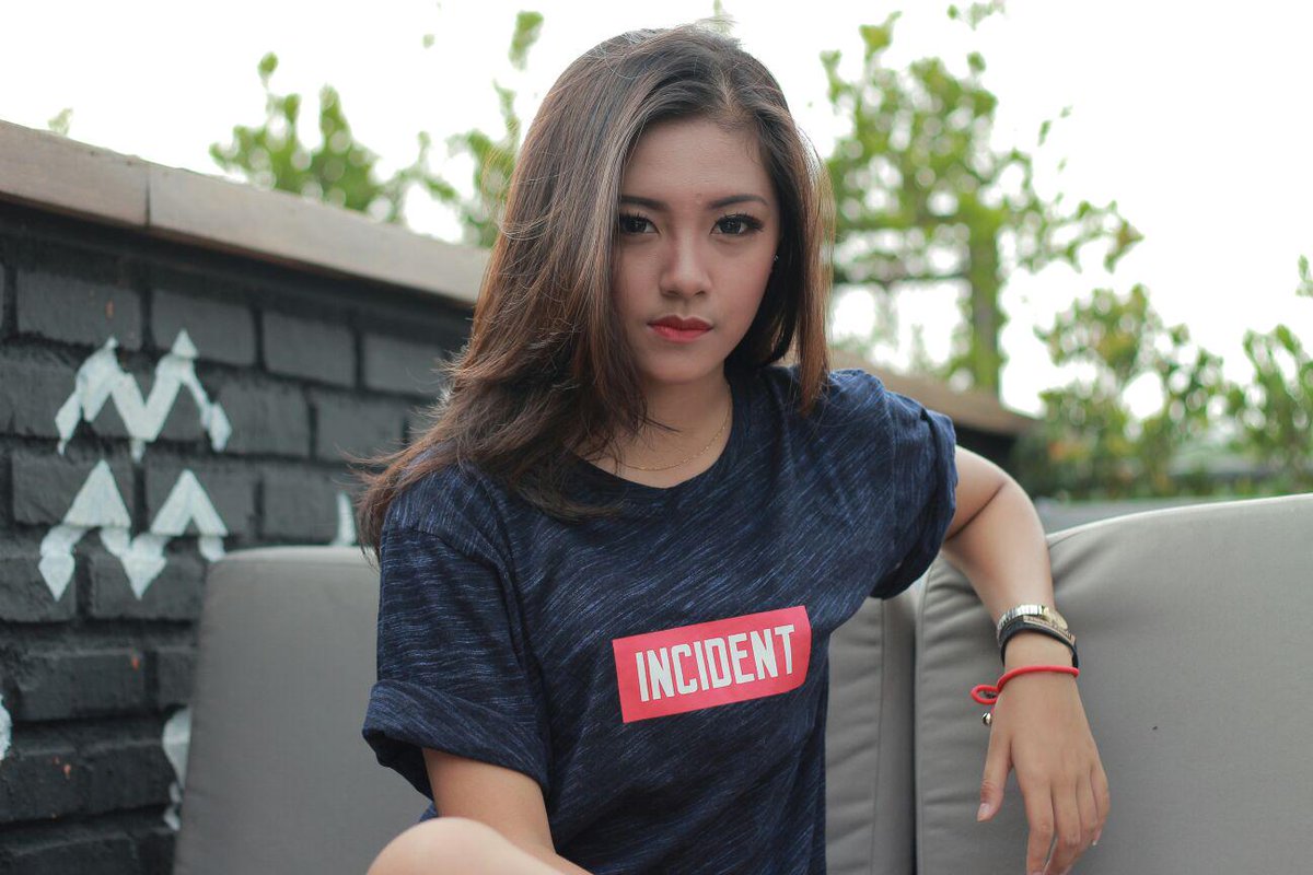 Blockincd | M L XL | 083891645339 | instagram : incidentcloth