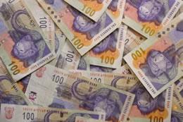 JobNet_SA's tweet image. Currency Transfer To South Africa Read more here: goo.gl/NKrXk8 #SouthAfrica#Immigration#Visa