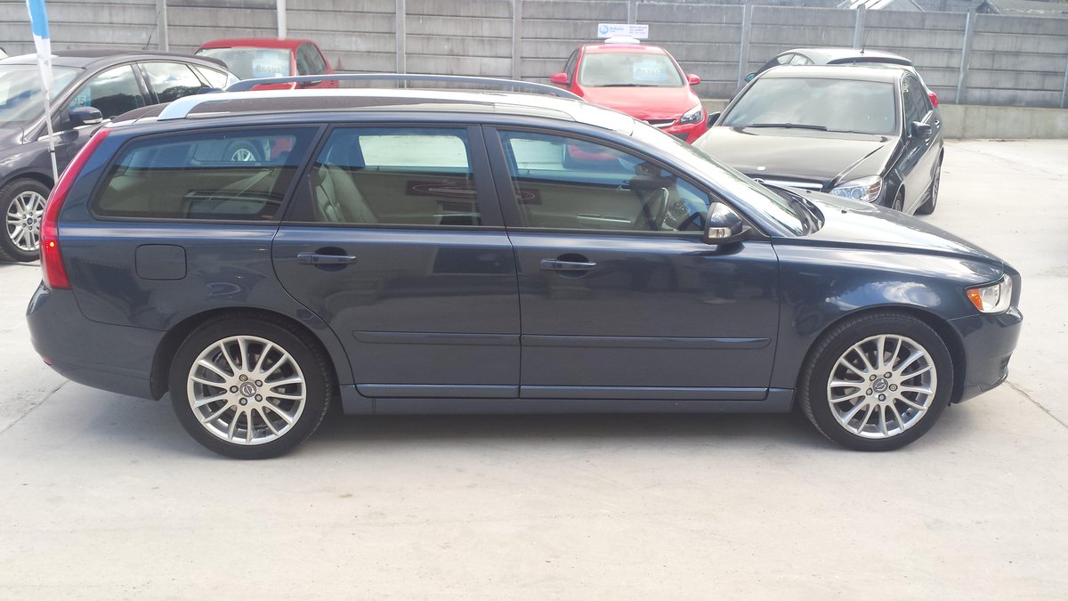MvpVehicle's tweet image. Volvo V50 £8995 1 owner, 2keys,Full Main dealer service history. Call 0161 343 2525 for more info&amp;amp; finance advice.