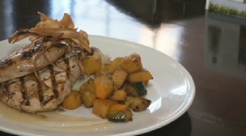 ScottMPatterson's tweet photo. On @TWCNewsBuffalo: @JohnTWCNews previews first day of @LocalRestWeek with help of @Macsonhertel. http://t.co/4ri6ipkm5L