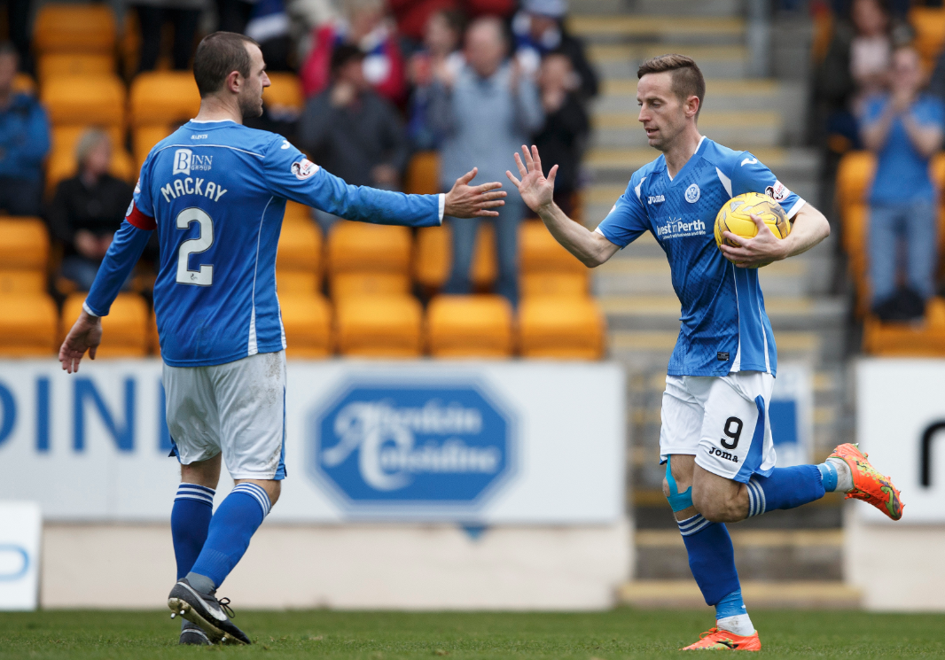 StJohnstone's tweet photo. Steven MacLean is leading the Ladbrokes Premiership scoring charts with 9 goals from 7 starts! #PerthSaints #Macca http://t.co/XnUNfpXVNz