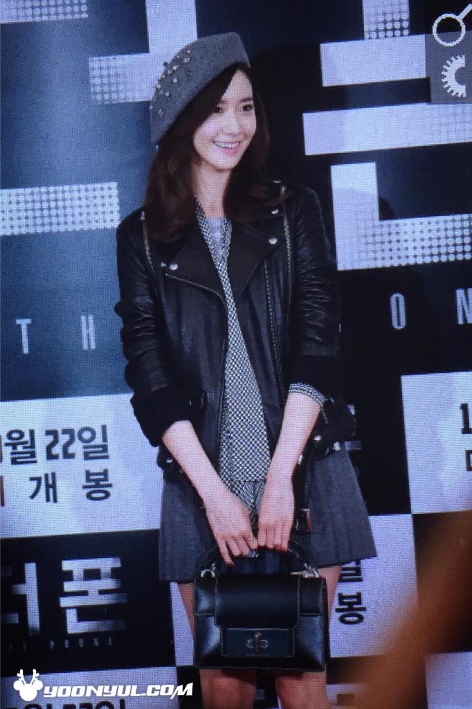 [PIC][19-10-2015]YoonA tham dự buổi công chiếu bộ phim "The Phone" vào tối nay CRrVGLsUkAALEyA
