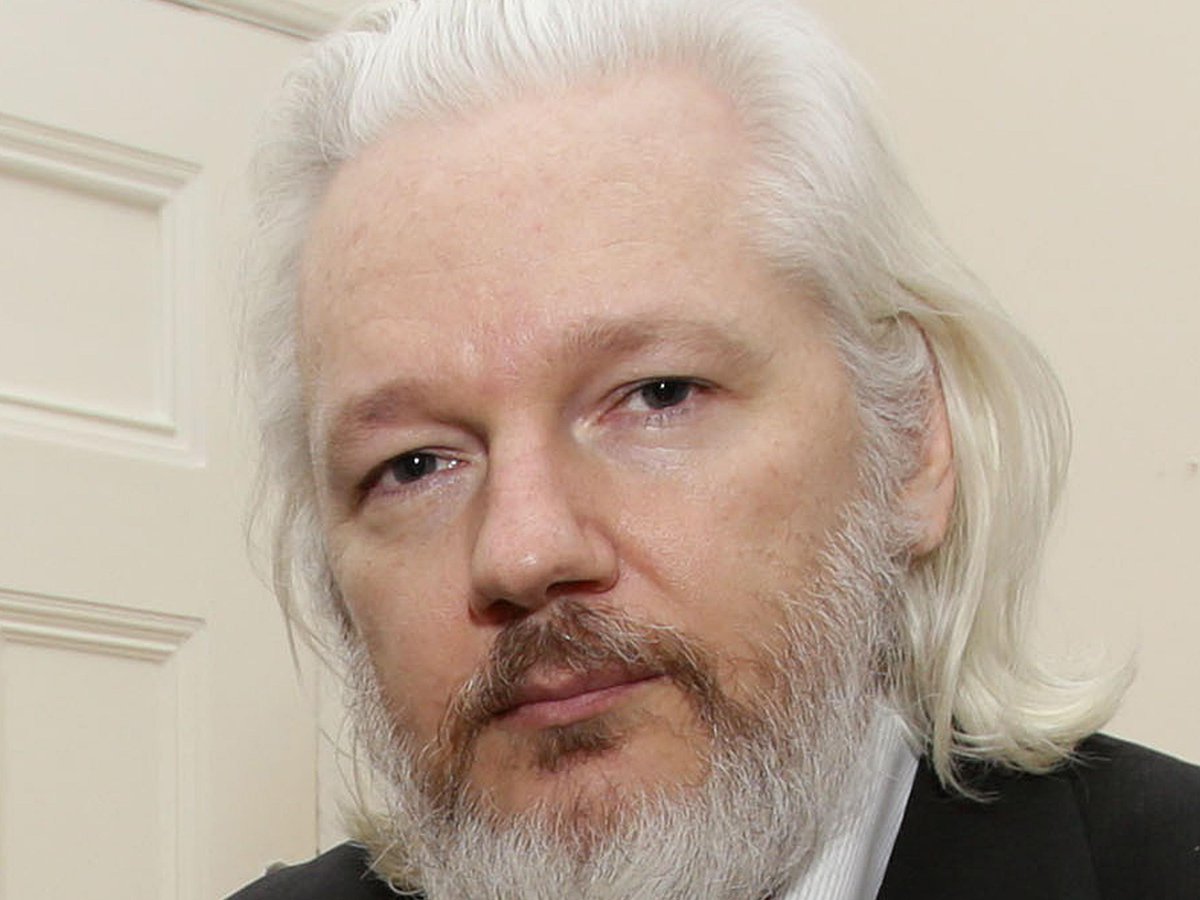 PA's tweet image. Julian Assange expresses "shock" at UK authorities' involvement in extradition fight bit.ly/1KjC2mN