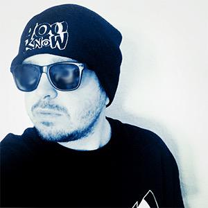 youknowgetup's tweet photo. Heads up!! YOU KNOW BEANIE's have landed.. Get yours hear >> http://t.co/t8scFnXWQg http://t.co/4oPKcViYUt