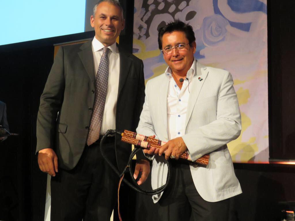 SteveEdgoMLA's tweet photo. #ChiefMinister #AdamGiles presenting Chief #RobertLouie with an NT Stock Whip at the #7IEDF in #AliceSprings. http://t.co/EAOQE69twO