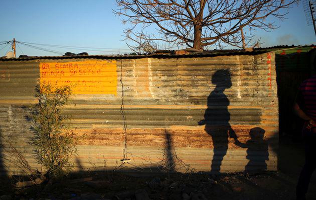 TimesLIVE's tweet photo. Victory for KZN shackdwellers http://t.co/ngP3Nvc86n http://t.co/dDpDV7GbgE
