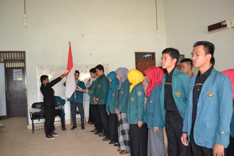 Pengucapan sumpah pada pelantikan ketum &amp; waketum beserta pengurus terpilih Formabika 2015-2016 semoga amanah 😇