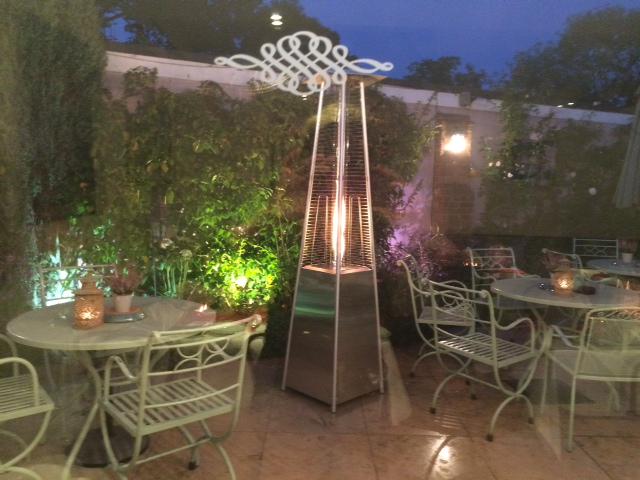CafeCourtyardHW's tweet photo. Kick start the winter with our alpine German evening - be lucky to enjoy on Friday 13th November. Bookings from 7pm http://t.co/thsZ20lETG