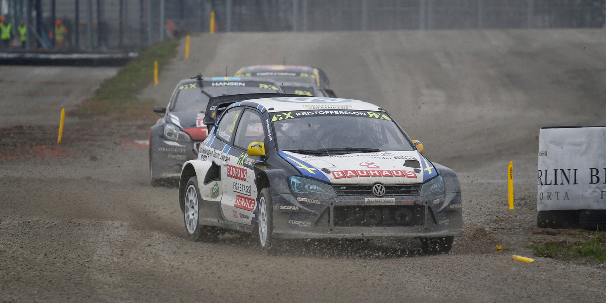 CastrolSpain's tweet photo. Disfruta del increíble álbum de @JohanKMS88 y #Linnerud en el #WorldRX ▶️ http://t.co/9fykyRmzii #ItalyRX http://t.co/nwo8NDKdtm