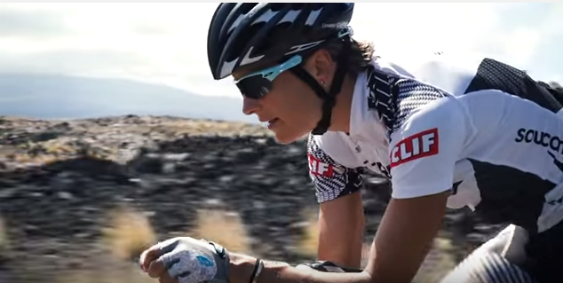 Pro Triathlete <a href="/linseycorbin/">Linsey Corbin</a> shares her best pacing tips for #IMKona bit.ly/1OOvSBl