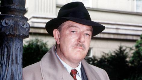 Happy Birthday, Michael Gambon. Make our\s The Singing Detective. All Day. 