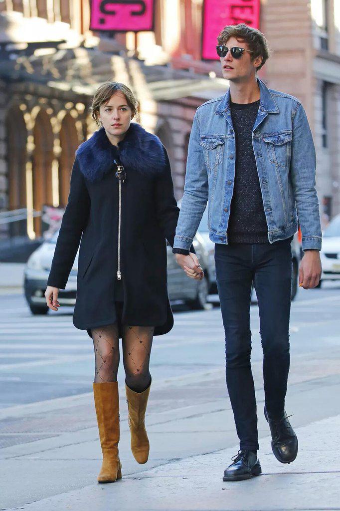 aidenstdelphix's tweet image. #DakotaJohnson #Matthitt 😍