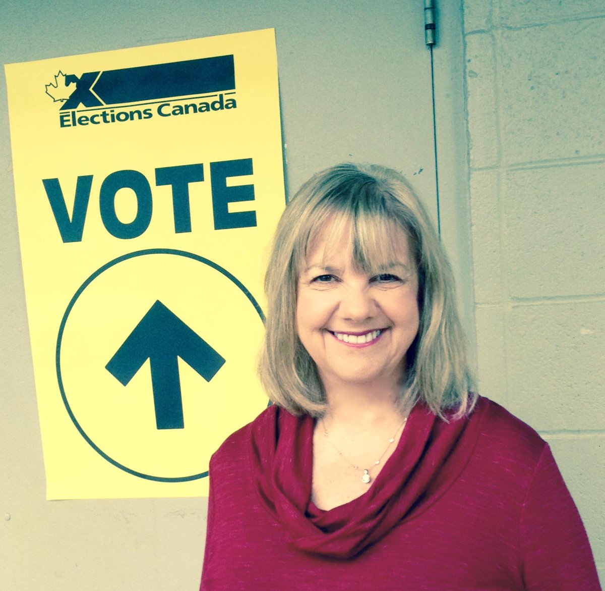 karenleibovici's tweet photo. Cast my vote for #RealChange. Edm West needs #ChangethatWorks for everyone! Great day for #canadavotes #elxn42 #yeg http://t.co/LFIKTsAGFn