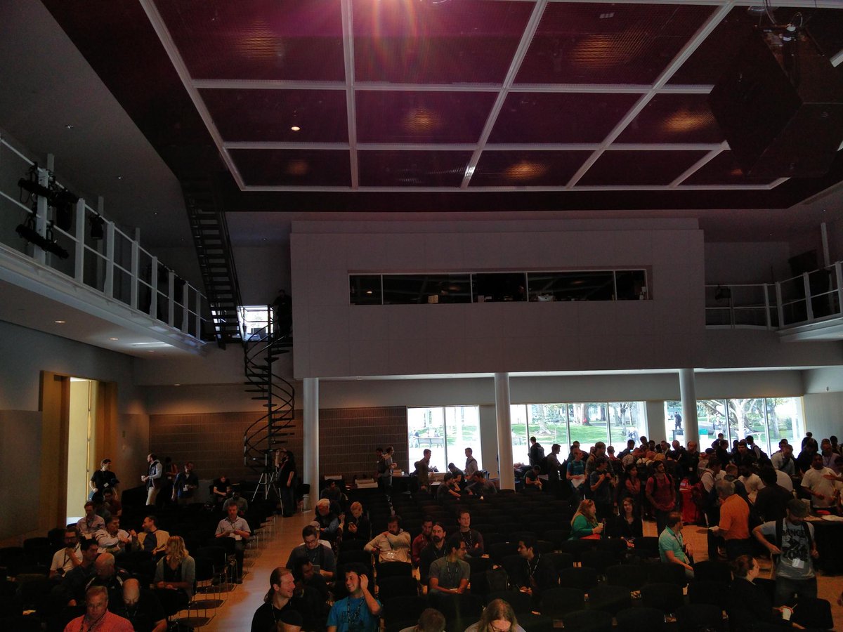 girlie_mac's tweet image. Tech-checking.  #HTML5DevConf