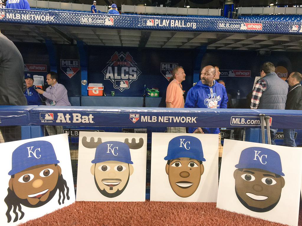 MLB Social on Twitter "Emoji Royalty at the ALCS https//t.co/67h35sqnCw"