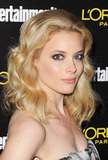 Happy Birthday to Gillian Jacobs (33) 