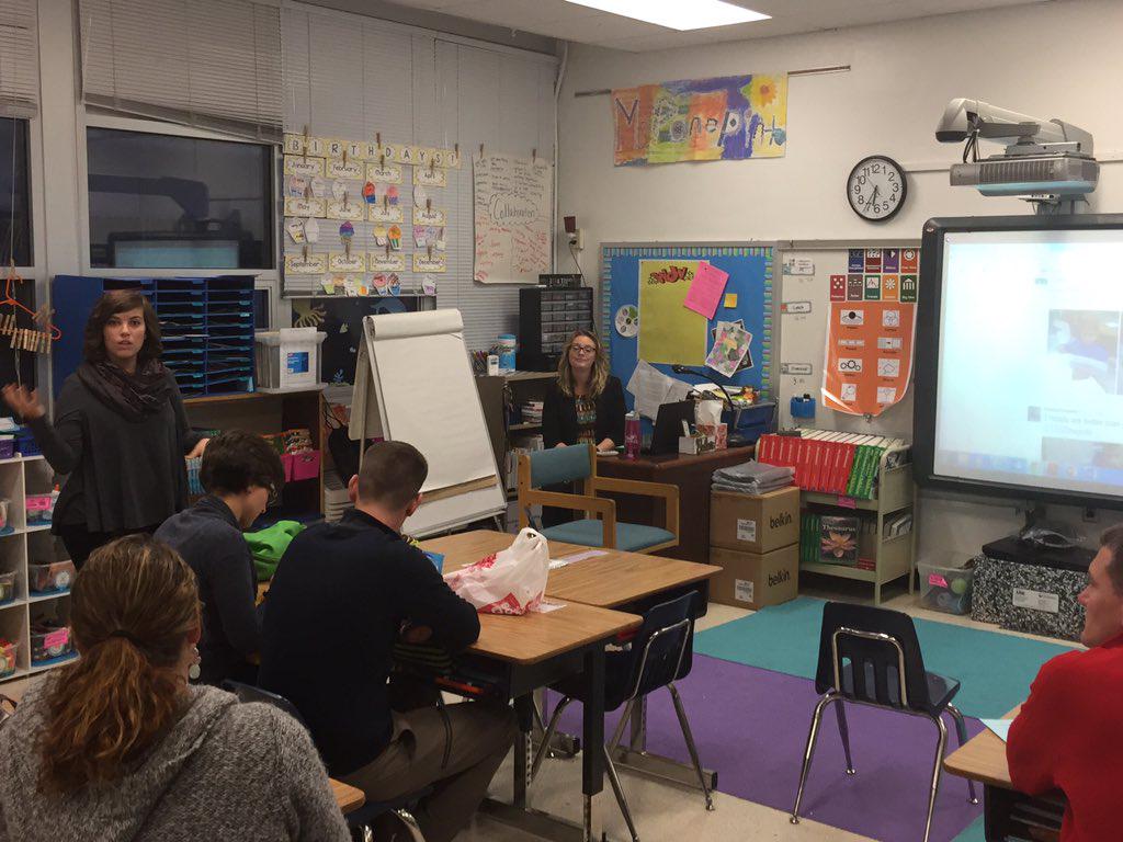 VBAnchor's tweet image. Thoroughgood ES teachers introducing parents to Twitter. #vbanchor #vbschools