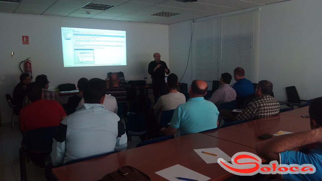 RecambiosSotoca's tweet photo. Ayer en @RecambiosSotoca tuvimos la presentación del osciloscopio #PicoScope gracias a @MIAC_Oficial. https://t.co/9ioNnxcMrC