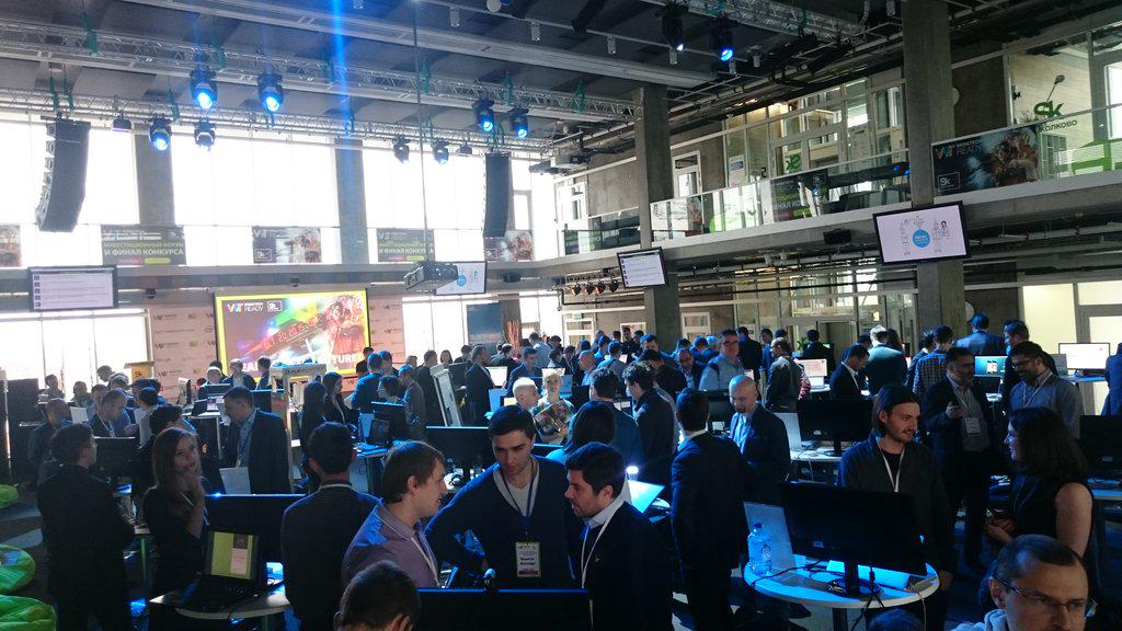 oleganisimov's tweet image. Много клёвых проектов на конкурсе #webready #skolkovo