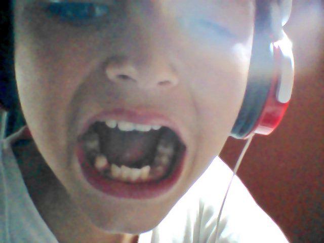 79Terror's tweet image. Slt les amis ,ca va,moi "oui"!!!