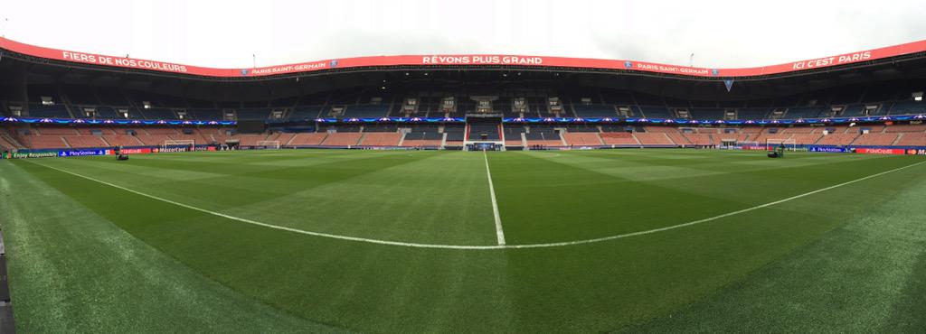 PSG_inside's tweet photo. The pitch is ready! J-1 #PSGREAL https://t.co/7BKaLAgAxJ